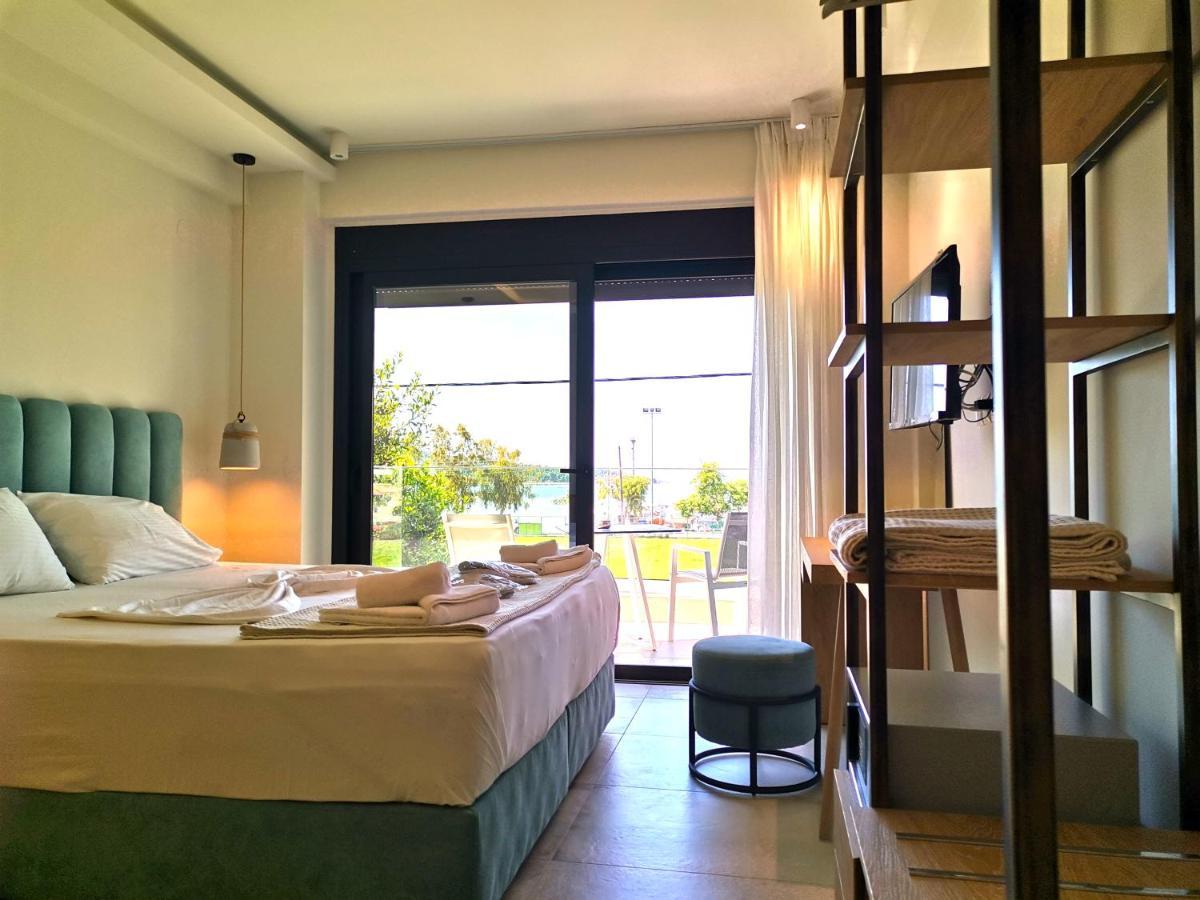 Thetis Boutique Apartments Neos Marmaras Eksteriør billede